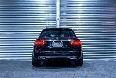 2016 Mercedes-Benz C180 - Thumbnail
