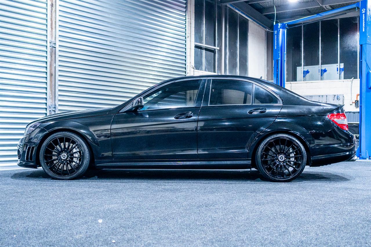 2008 Mercedes-Benz C63