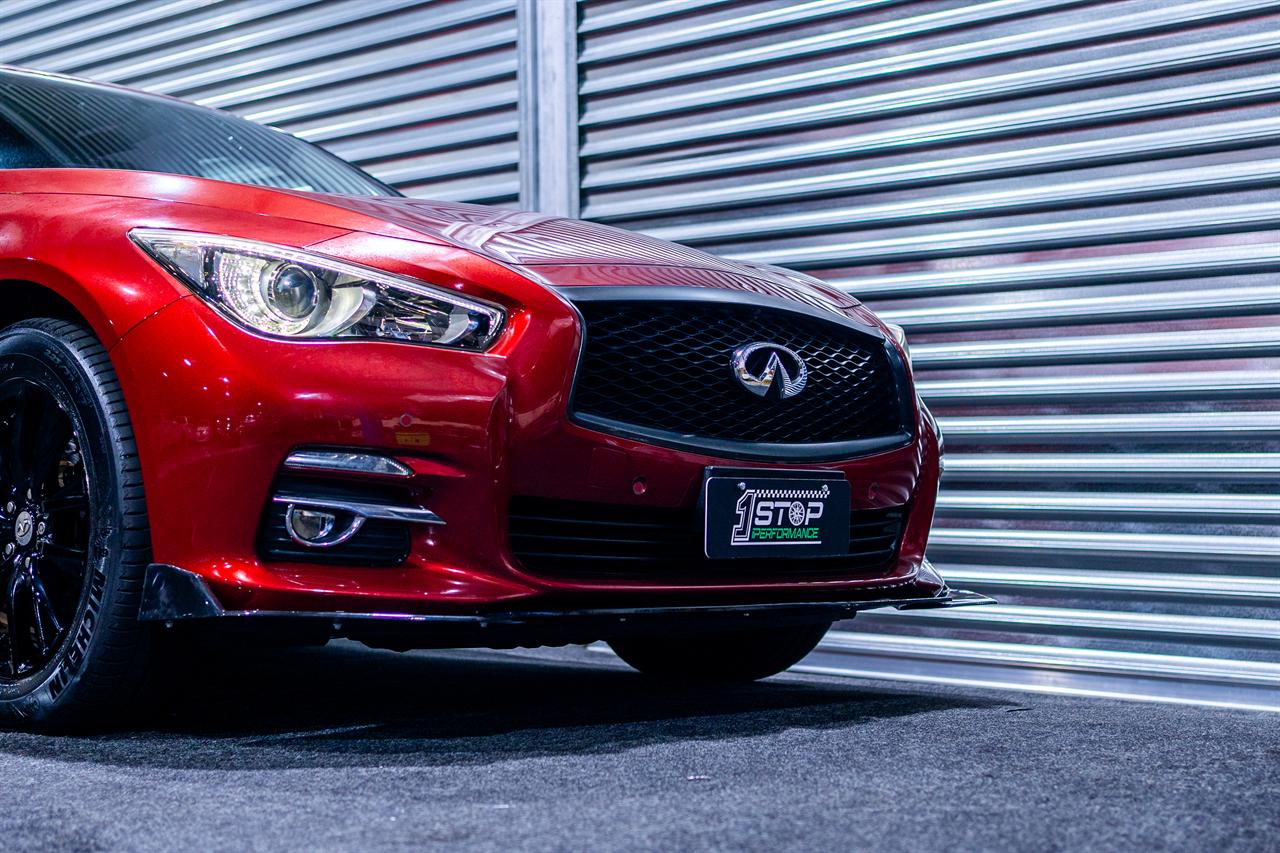 2014 Nissan Skyline